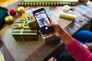 Holiday Decisions Cluster in Physical Hotspots